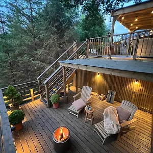 The Pines Treehouse At Treetops Hideouts Richmond (North Yorkshire)